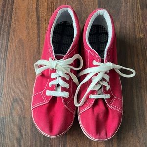 Keds Kimberly kids size 3.5.